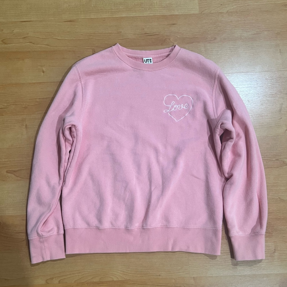 Uniqlo Pink Love Sweatshirt. Used. Good condition.